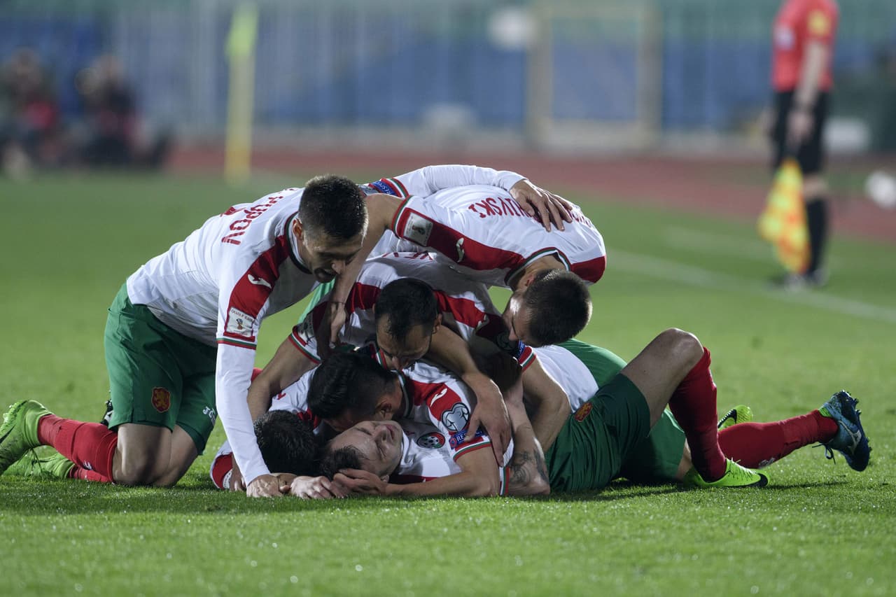 Los goles del equipo local los anotó Spas Borislavov Delev, quien se reportó con un doblete.