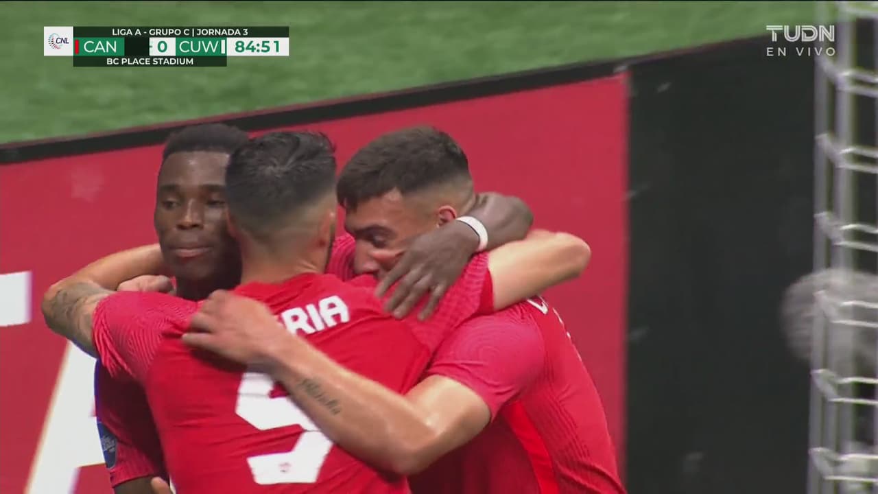 ¡El cuarto! Cavallini cierra la pinza y marca el 4-0 para Canadá