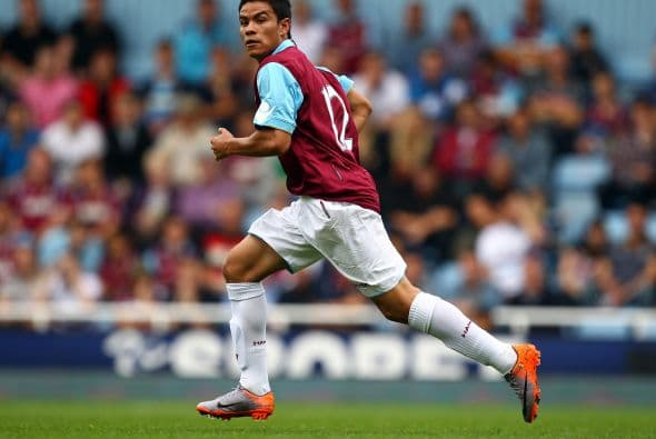 Pablo Barrera es otro de los jugadores aztecas que no han podido con el viejo continente. El volante vivió una corta experiencia con el West Ham en Inglaterra y otra estadía en el Real Zaragoza donde jugó una temporada.