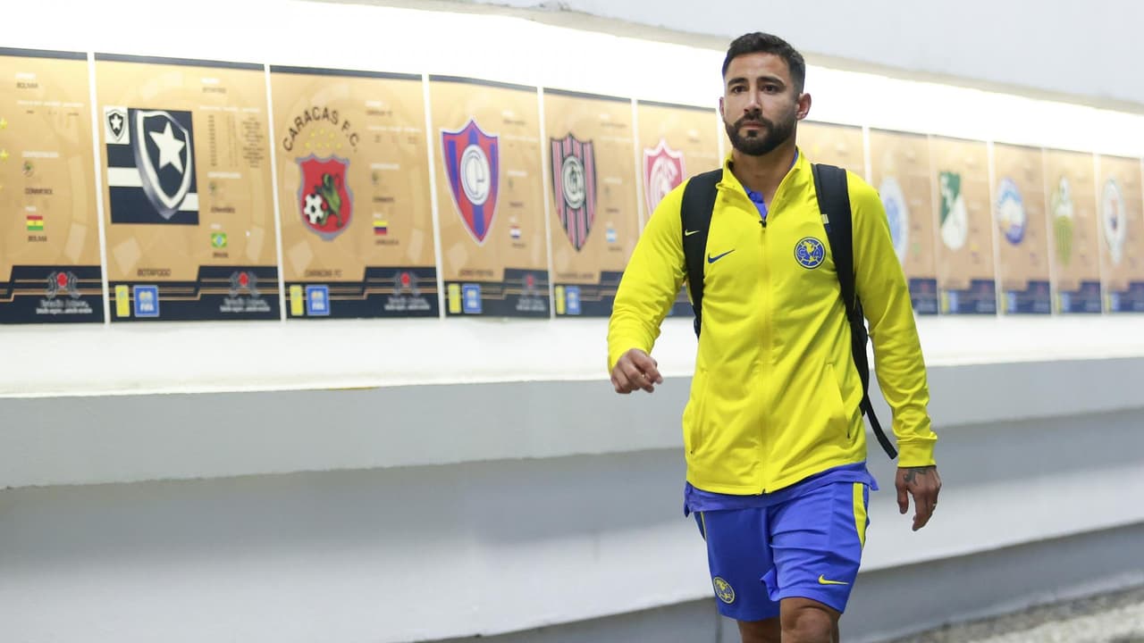 Luis Fuentes no viajará con América; Bruno Valdez, sí