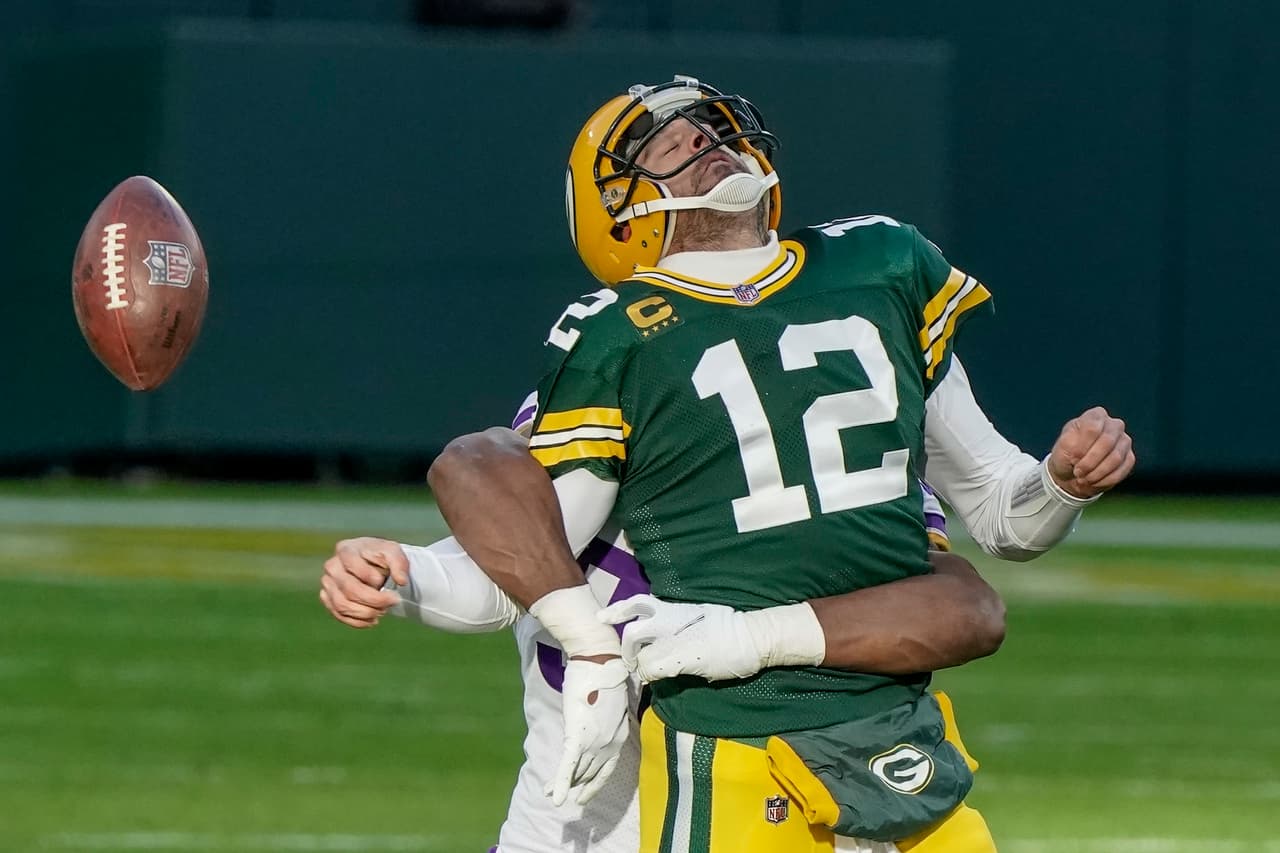 Dalvin Cook destruye a la defensa de los Packers y con cuatro anotaciones y con más de 200 yardas combinadas, los Vikings vencen a los Green Bay en su propio estadio.