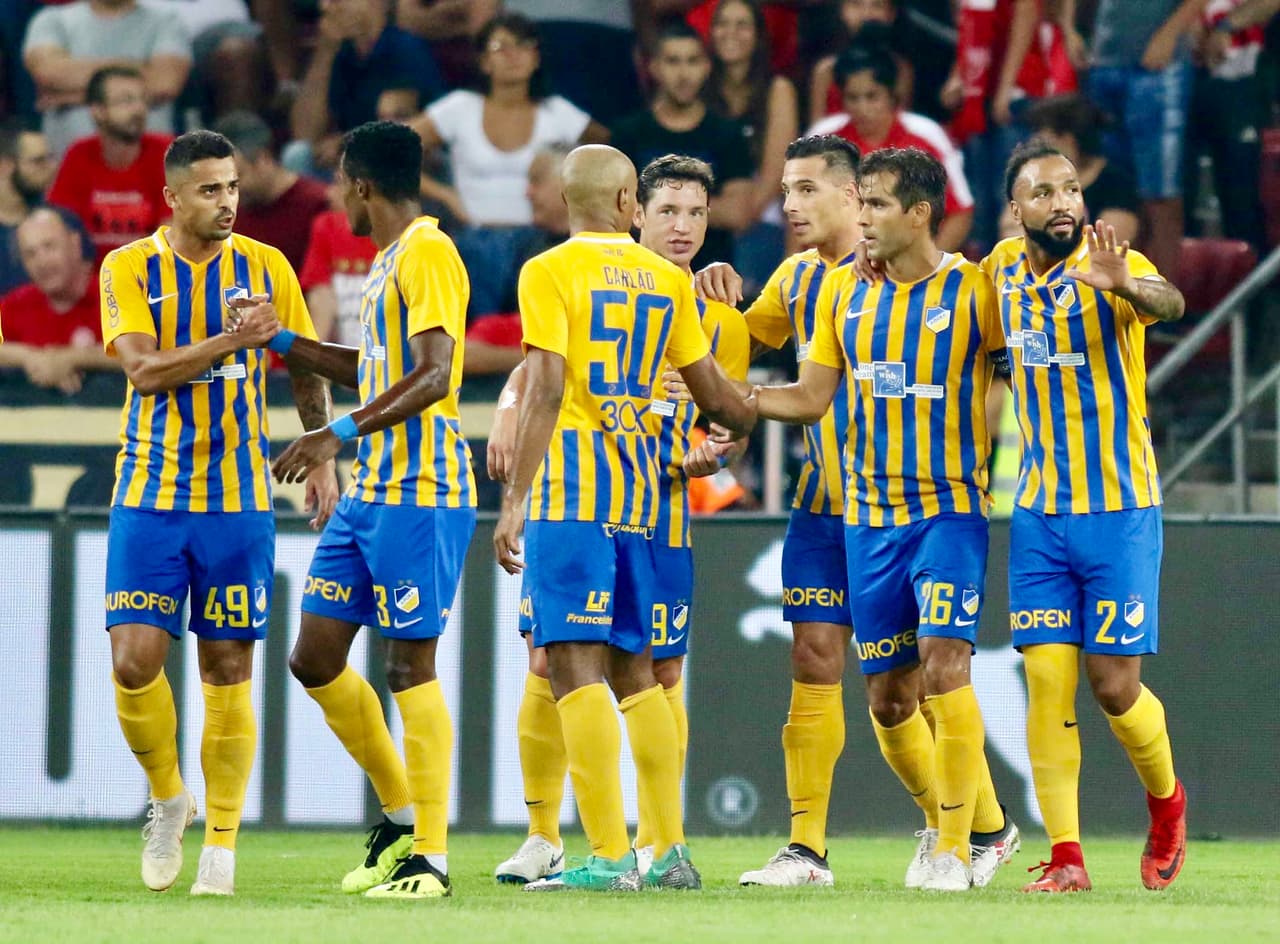 Hapoel Be'er Sheva 2-2 APOEL Nicosia: gran empate del equipo chipriota en su visita a Israel con goles de Nuno Morais y Dellatorre, quien se iría expulsadoa 10 minutos del final. Baja importante para el juego de vuelta.