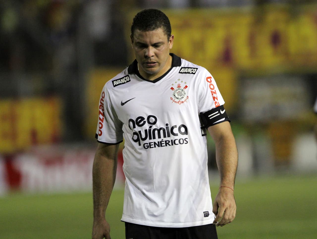 IBAGUE, COLOMBIA - FEBRUARY 02: Ronaldo of Corinthias reacts during the match against Tolima as part of the Santander Libertadores Cup 2011 at Murillo Toro Stadium,on February 2, 2011 in Ibague, Colombia. (Photo by Felipe Caicedo/LatinContent/Getty Images)