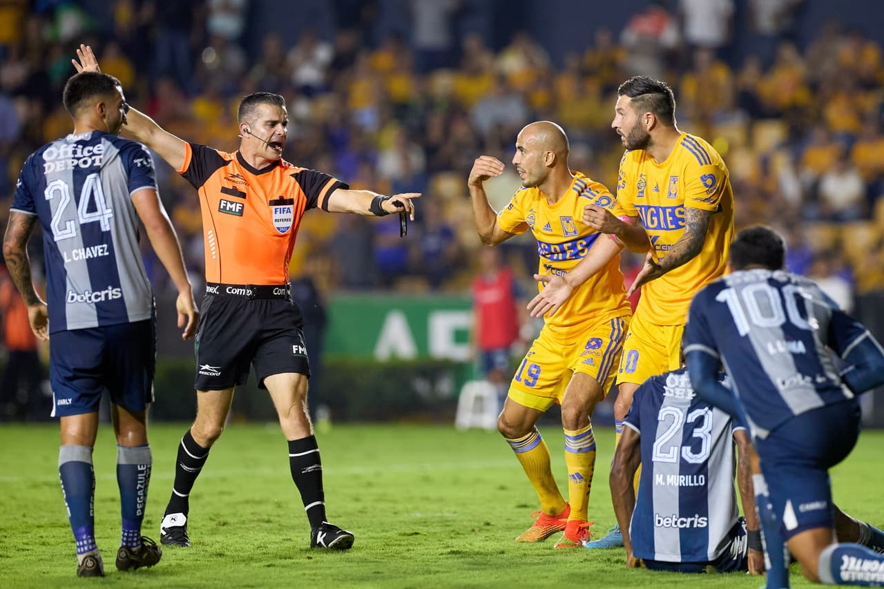A minutos del final del tiempo reglamentario, un contacto de los Tuzos sobre Guido Pizarro provocó la pena máxima ejecutada por el francés para el 1-0 definitivo que da esperanzas a Tigres de cara a las Semifinales.