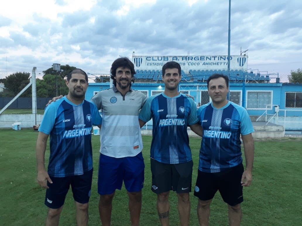 Federico Vilar comienza su carrera como director técnico