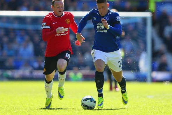 Los Diablos Rojos lograron emparejar la posesión de balón y el ritmo de juego, limitando un poco las llegadas del Everton en el segundo tiempo.
