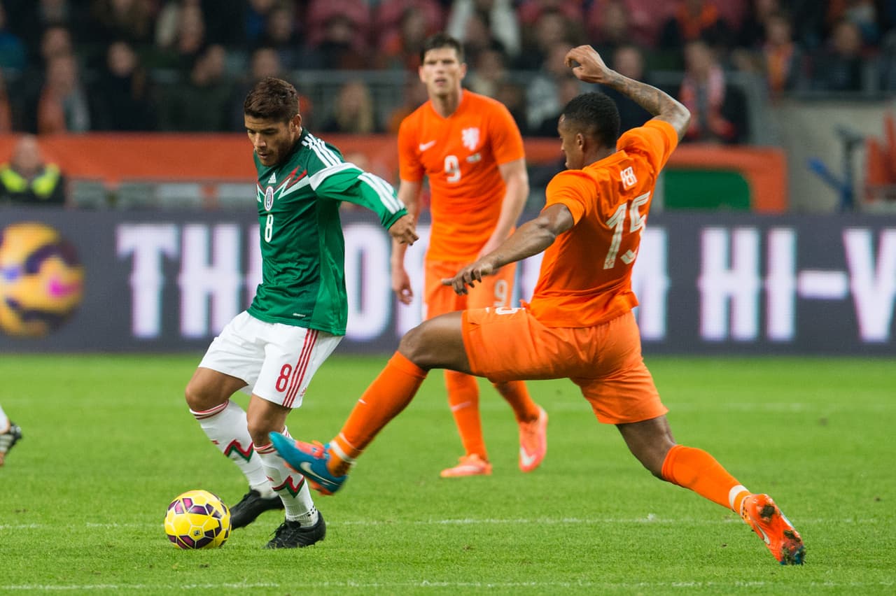La selección mexicana posee un record positivo cunado visita Holanda al ganar dos de los tres juegos que se han disputado en territorio europeo.