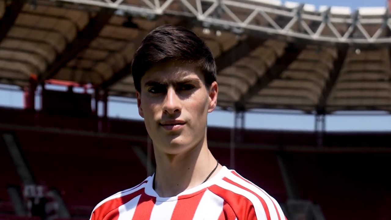 'Hormiga' González da sus primeras palabras como jugador del Olympiacos