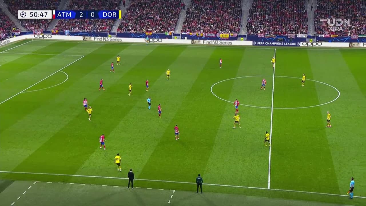 ¡TIRO ATAJADO! disparo por Niclas Füllkrug.