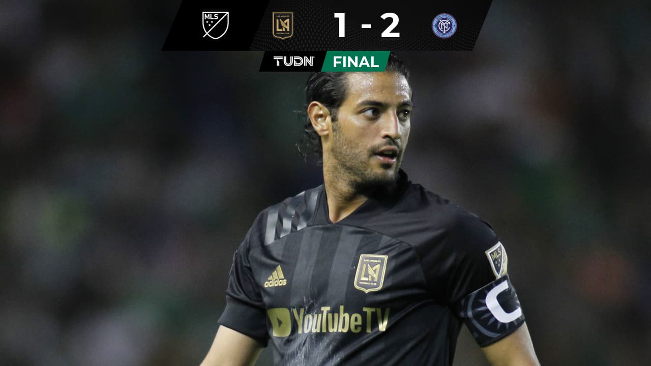 Carlos Vela juega todo el partido y no puede evitar la derrota