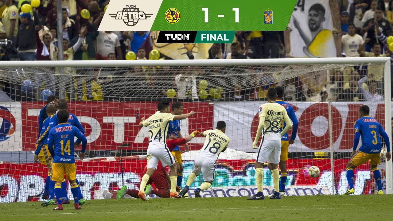 Futbol Retro I Tigres salió con vida del Azteca en la Final de Ida