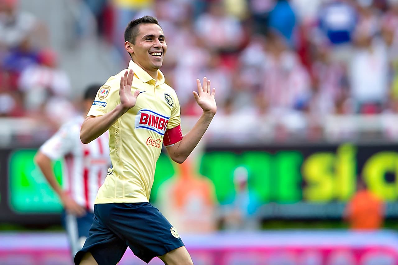 Paul Aguilar del América, es el defensor con más puntos en lo que va del Apertura 2015, sumando un total de 84 puntos en el Univision Deportes Fantasy.