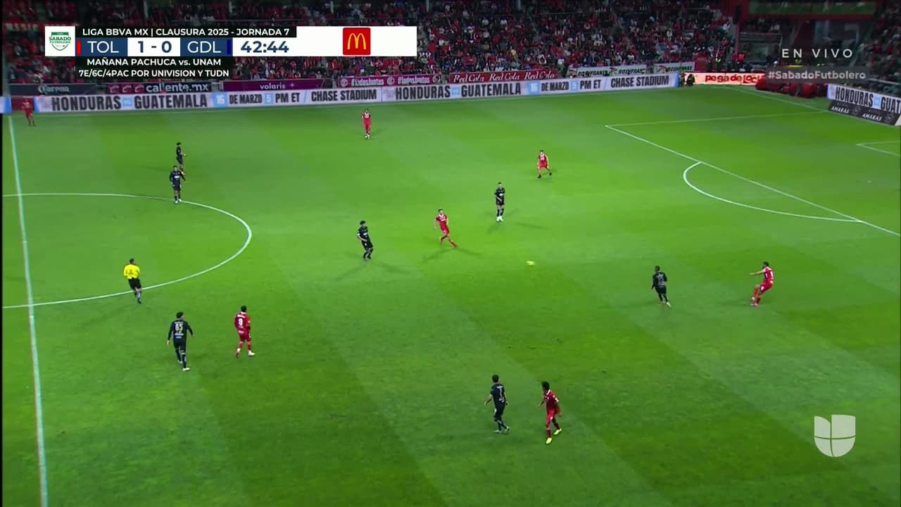 ¡TIRO ATAJADO! disparo por Robert Morales.