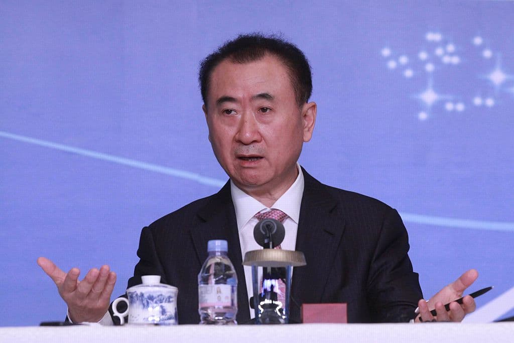 Wang Jianlin: el chino le vendió sus acciones en Atlético de Madrid al israelí Ofer, pero antes el fundador del Dalian Wanda Group dejó como legado el nombre del estadio del equipo.