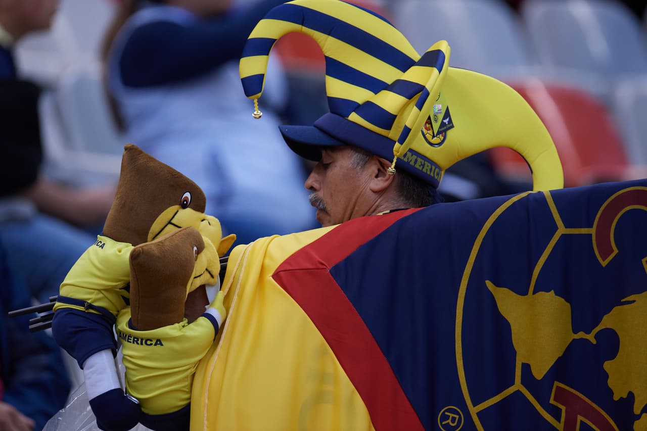 La afición de América y Rayados ya juega la Gran Final de la Liga MX.