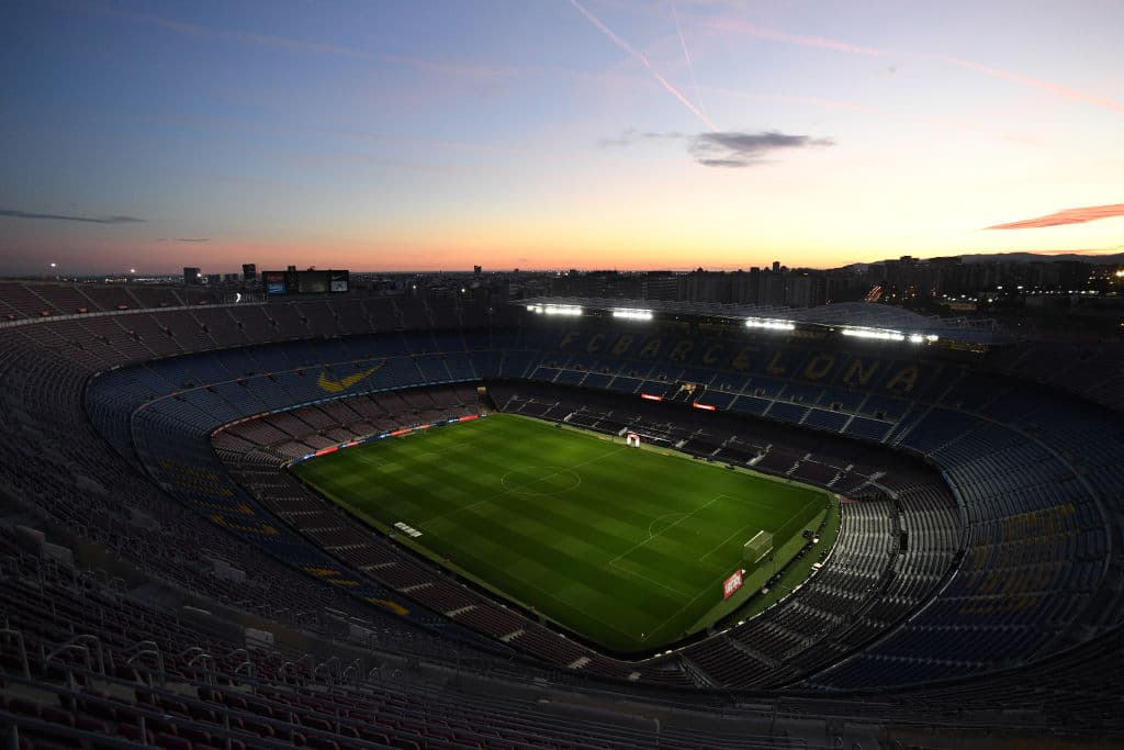 El Barcelona venció al Levante 2-1 con doblete de Ansu Fati, que consiguió un nuevo récord: el jugador más joven en marcar dos goles en los 91 años de La Liga. El Barça llegó a 46 puntos y sigue debajo del Real Madrid.