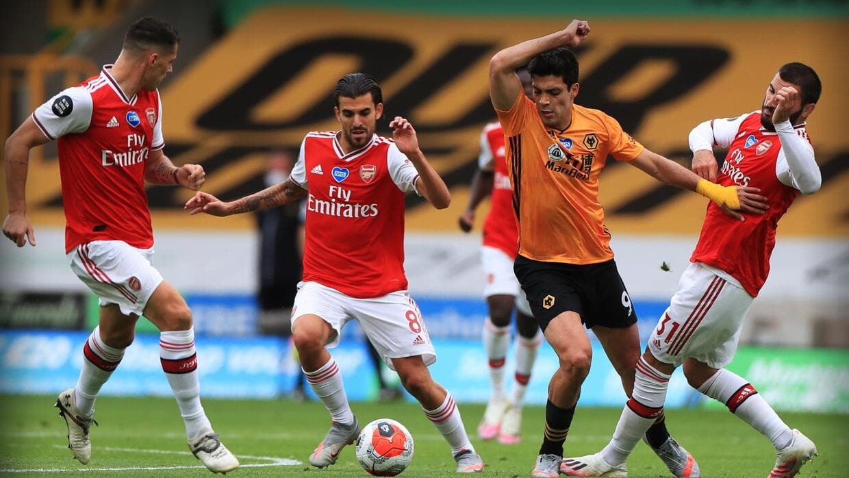 El juego de los Wolves de Jiménez ante el Arsenal se aplaza por COVID