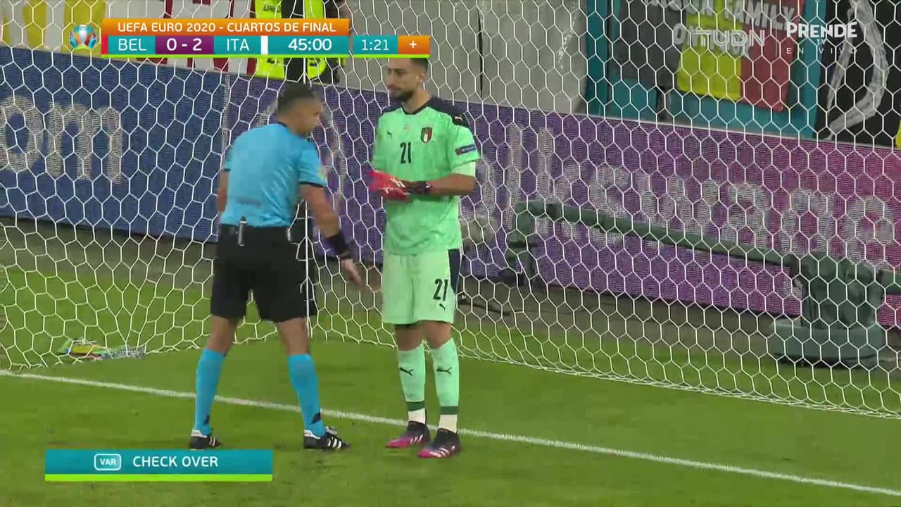 ¡GOL!  anota para Bélgica. Romelu Lukaku