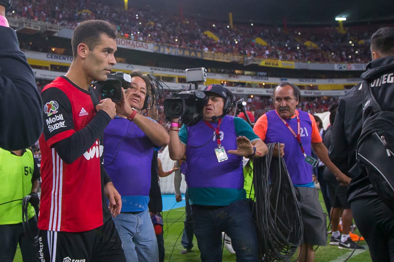 Rafael Márquez jugó su último partido en el Jalisco en la victoria del Atlas sobre Chivas. Los Rojinegros ganaron 1-0, el capitán del Tri y la Selección Mexicana tuvo una destacada actuación, y al final se llevó el cariño de propios y extraños.