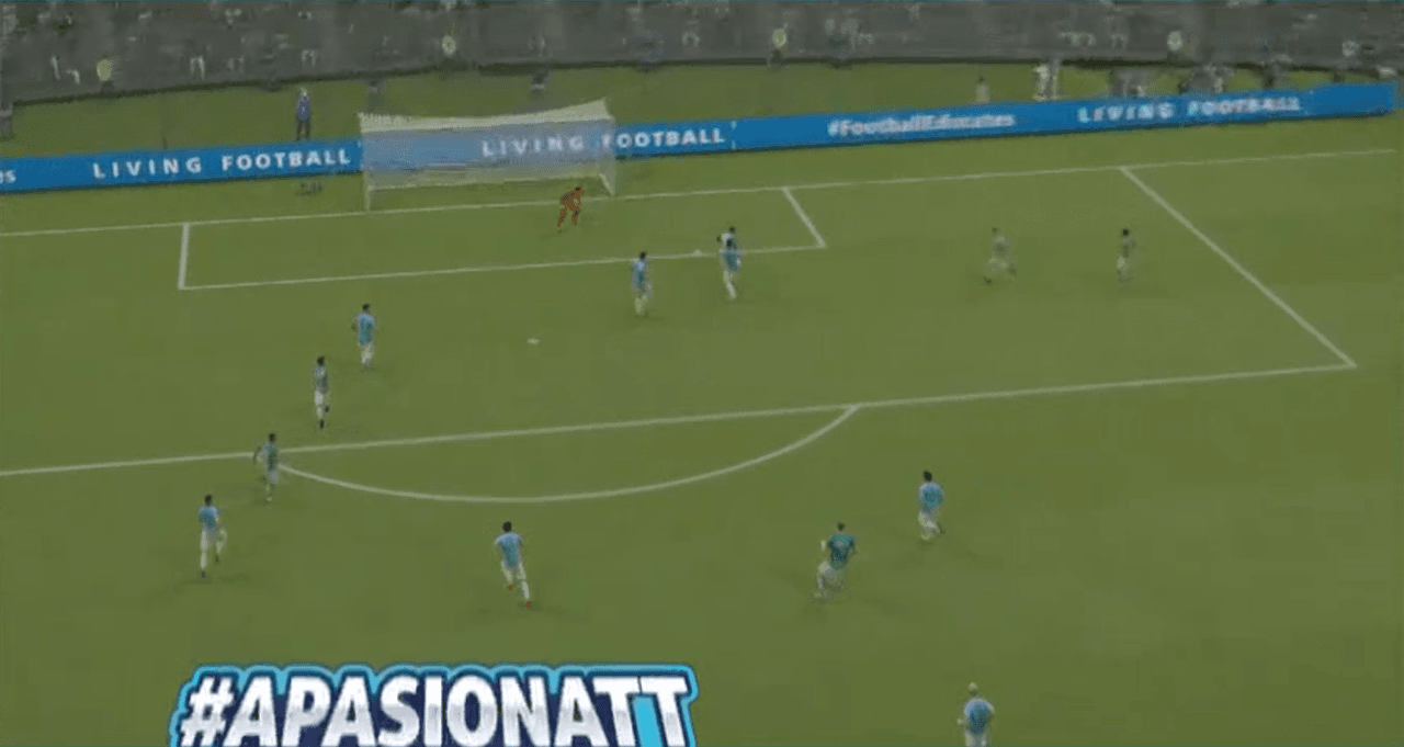 Nicolás Sosa continúa mandando junto a su León en la eLiga MX y ahora victimizaron a los Tuzos de Pachuca de Romario Ibarra.