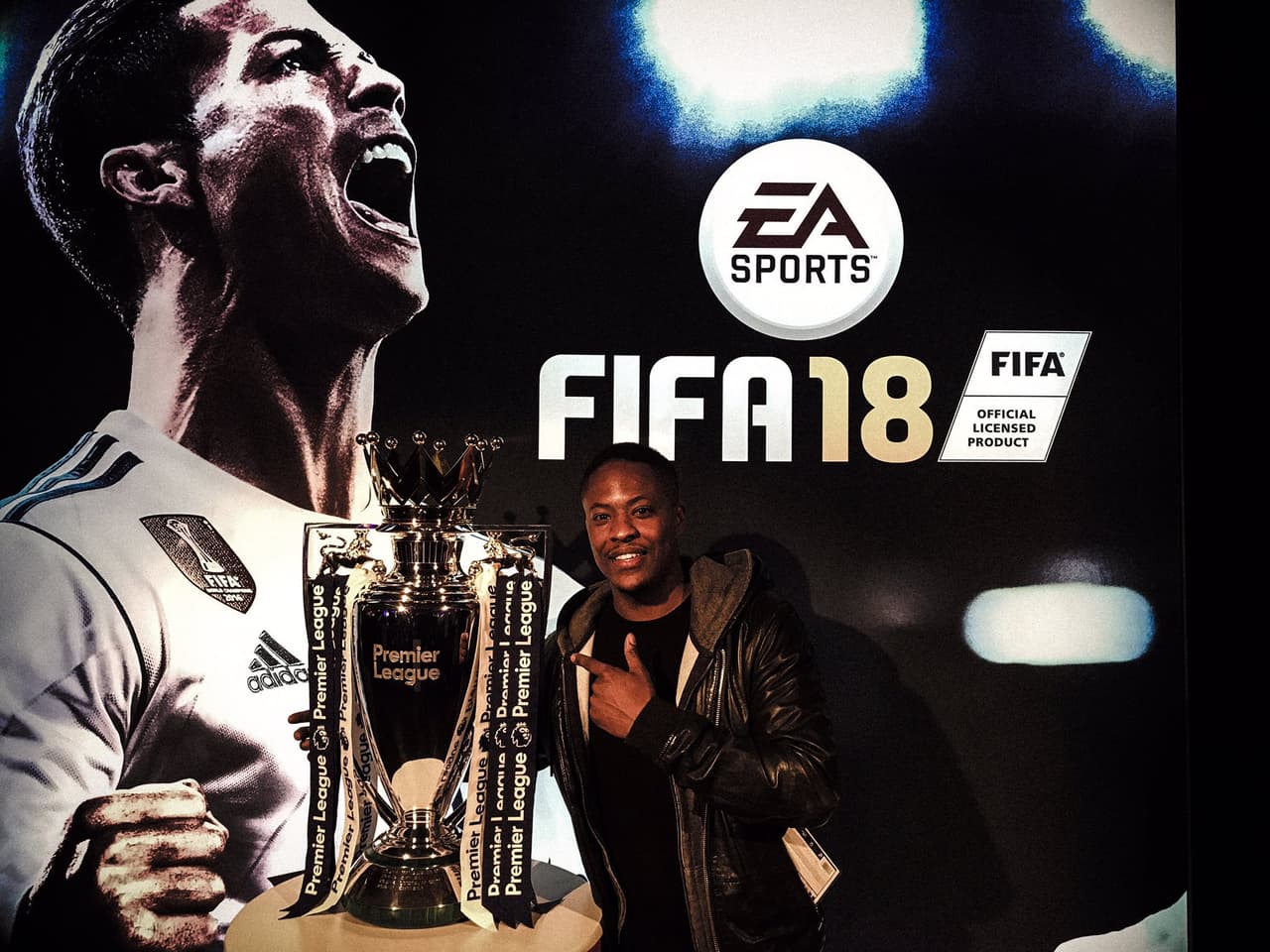 Pero, ¿De dónde salió Alex Hunter? El encargado de darle vida es el actor anglo-nigeriano Adetomiwa Edun.