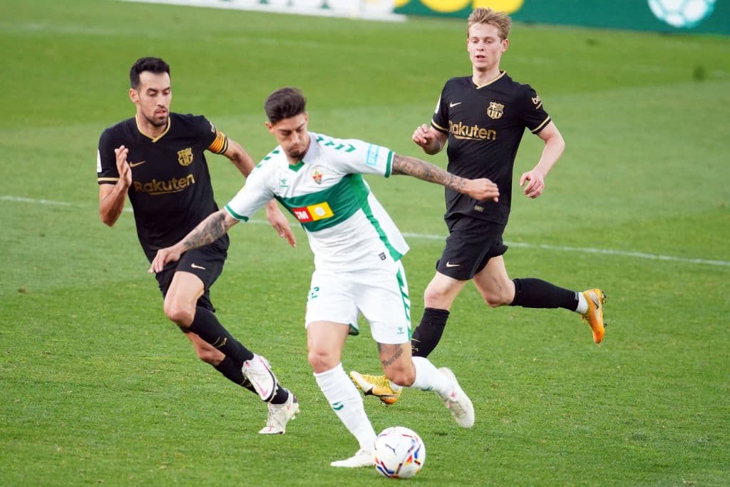 Barcelona derrota 2-0 al Elche en la Jornada 20 de la Liga. Frenkie de Jong anotó gol al minuto 39 y Riqui Puig hizo su primer gol oficial casi al finalizar el partido.