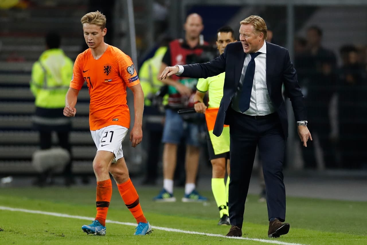 Koeman advirtió a De Jong sobre la 'vida' en Barcelona