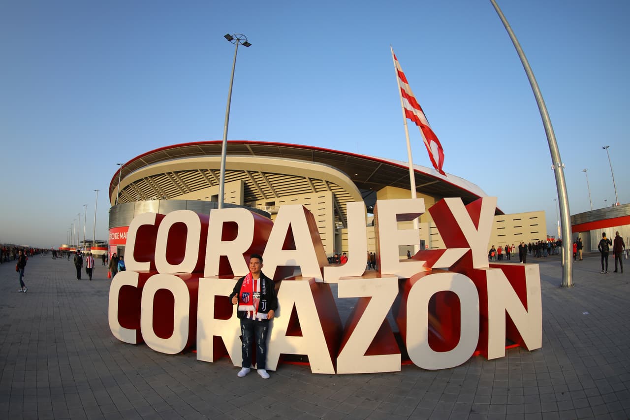 Los hinchas del Atlético de Madrid y de Juventus llegaron motivados al Wanda Metropolitano para vivir un duelo cerrado en el juego de ida de los Octavos de final de la Champions League.