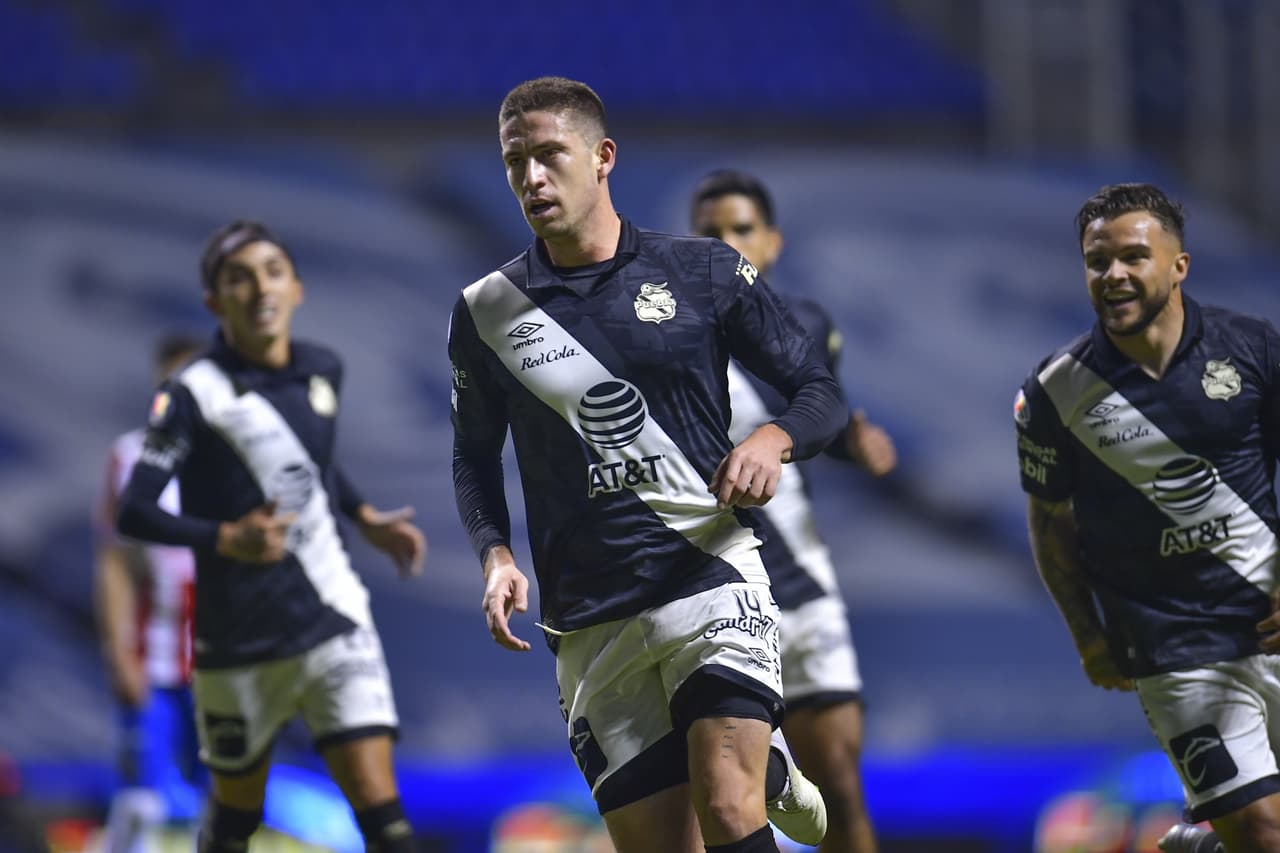 Santiago Ormeño contó por qué no pudo jugar con el Guadalajara