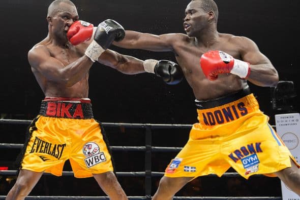 El nocaut no llegó y la pelea recorrió toda la ruta, el veredicto de los jueces fue: 115-111, 116-110, 115-110, todo para el campeón semicompleto del CMB: Adonis Stevenson.