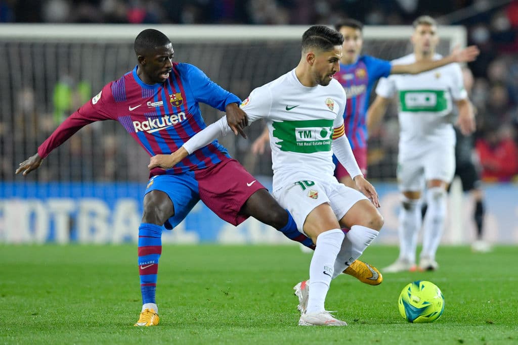 Los goles de Ferran Jutgla (16'), Gavi (19') y Nicolás González (85) le dan los tres puntos al Barcelona luego de vencer 3-2 al Elche en el Camp Nou.