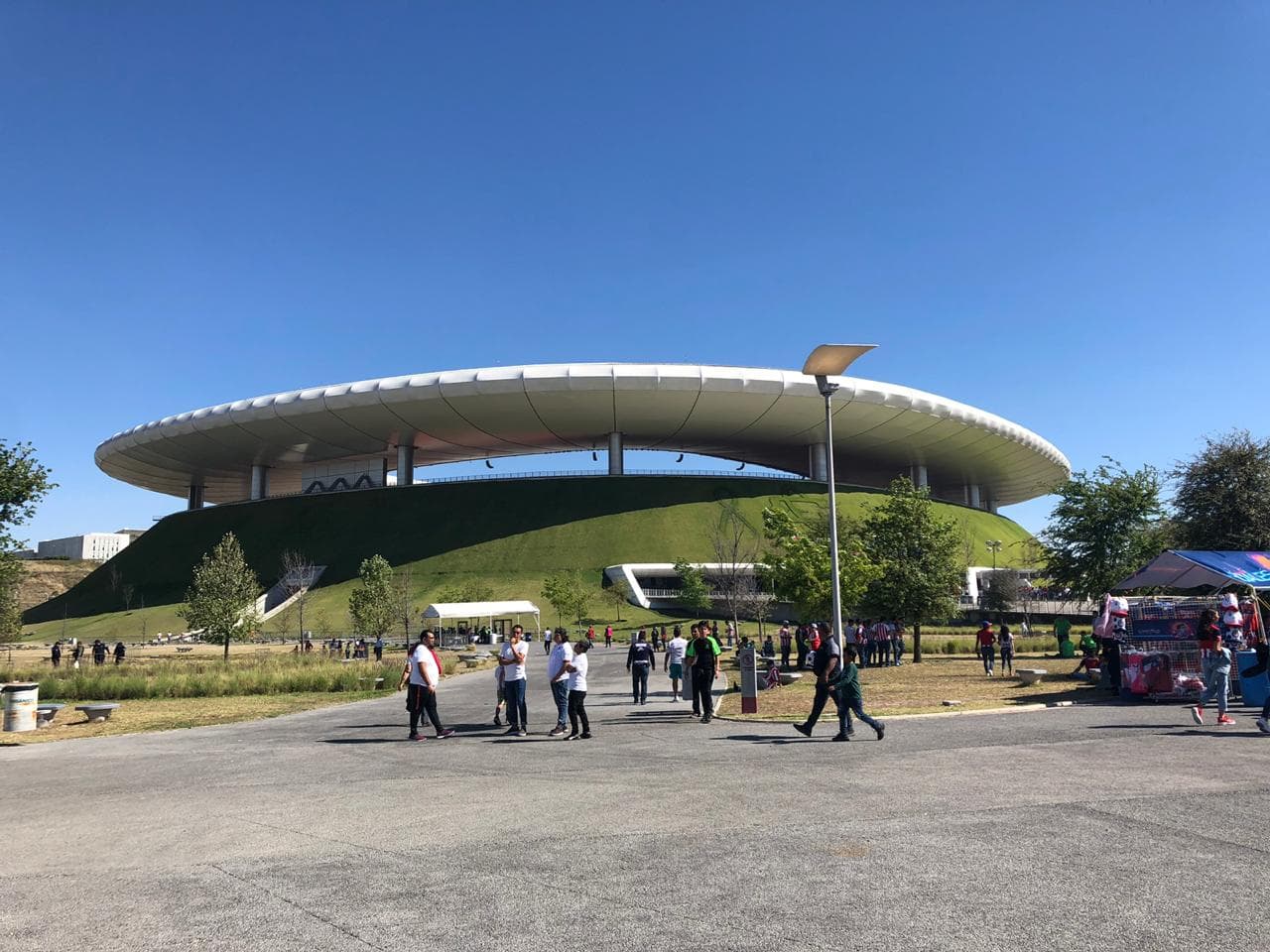 Así se vive el ambiente previo al choque entre Chivas y León en el futbol mexicano.