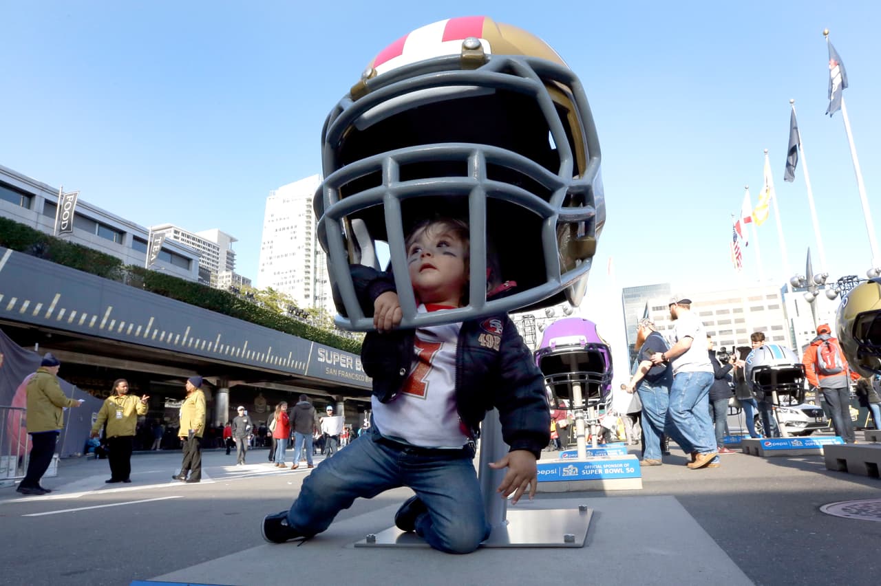 El ambiente en la ciudad de San Francisco cada vez eleva más su temperatura para estar a tope durante el Super Bowl 50.