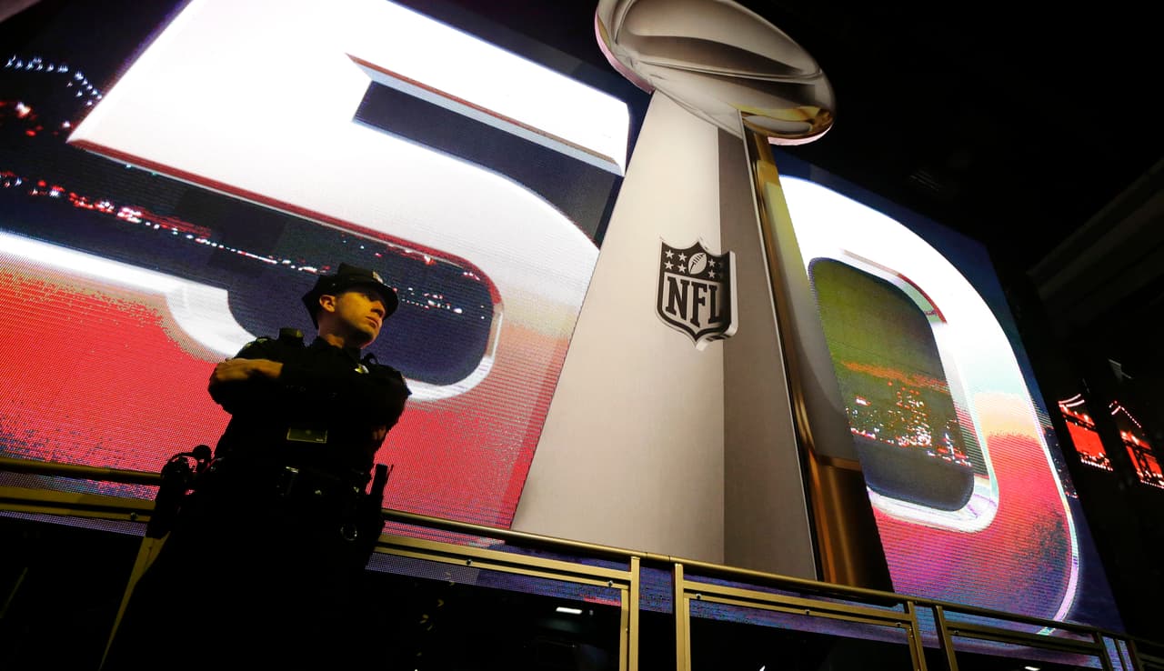 El ambiente en la ciudad de San Francisco cada vez eleva más su temperatura para estar a tope durante el Super Bowl 50.