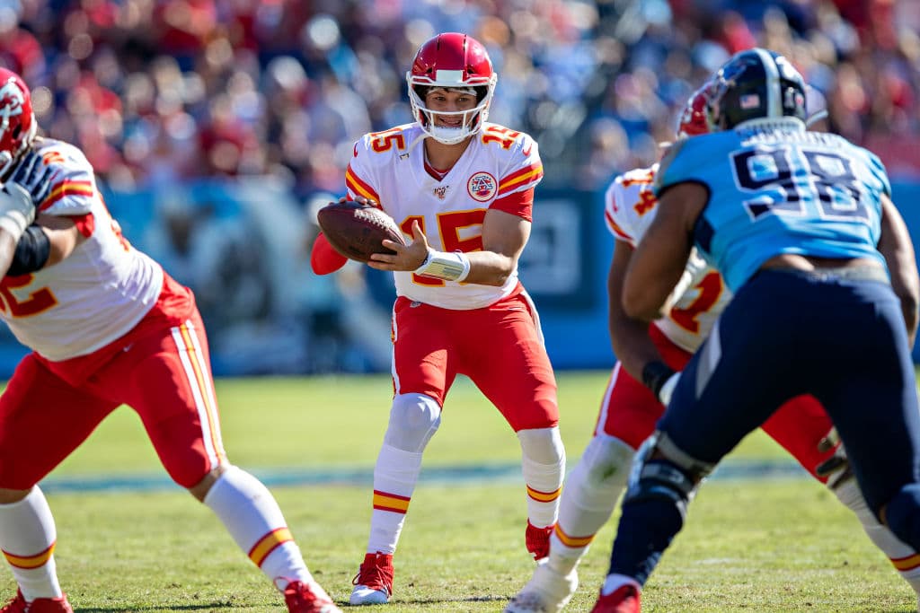 Kansas City 32-35 Tennessee. Los Titans remontan a los Chiefs y consuman la victoria evitando un gol de campo.