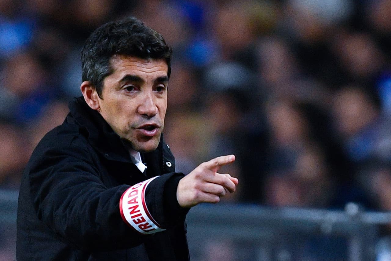 El técnico Bruno Lage hizo buenos ajustes tras verse el Benfica con un jugador menos para asegurar la victoria.