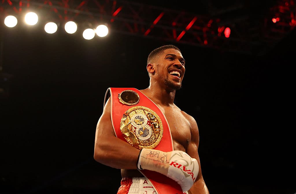 10)
<b>Anthony Joshua</b>. El inglés es el campeón unificado de los pesos completos. Su récord es de 21-0 con 20 nocauts. Su siguiente cita es el 22 de septiembre ante Alexander Povetkin.