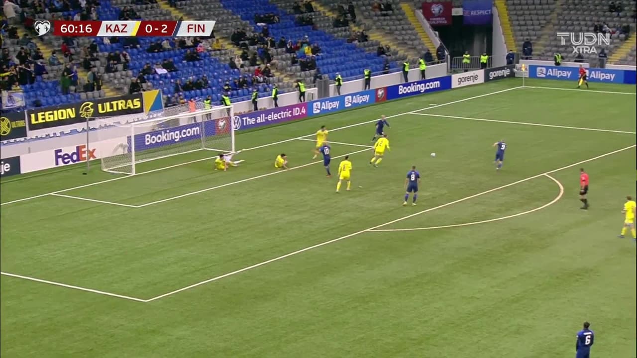 ¡TIRO ATAJADO! disparo por Fredrik Jensen.