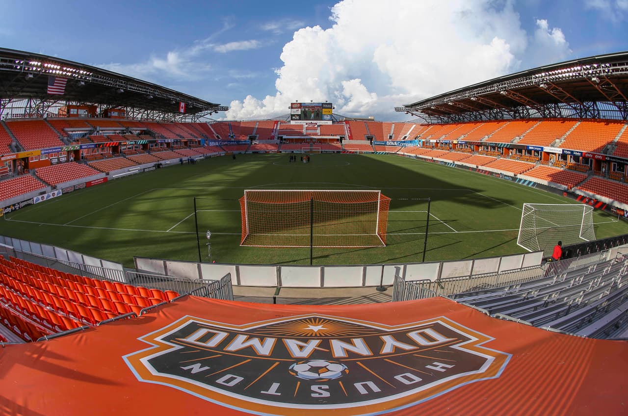 El BBVA Compass Stadium es la flamante casa del Houston Dynamo. Situado en el corazón de la ciudad, el estadio alberga 22,039 aficionados.
