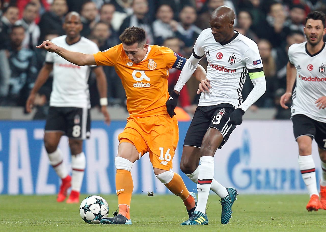 Con presencia mexicana, Porto empató de visitante contra Besiktas y quedó de segundo en el grupo G, con 7 puntos, a la espera del último partido en el estadio Do Dragao contra Mónaco.