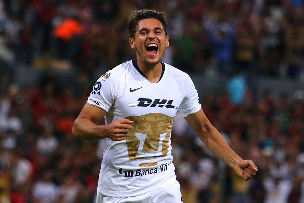 Más tarde, el mediocampista Kevin Escamilla marcó el primer gol del partido para Pumas al minuto 16.