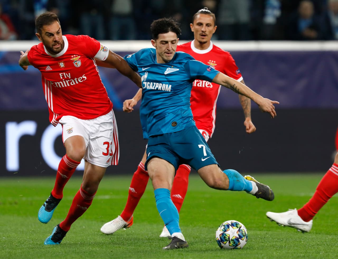Por parte del cuadro local anotaron Artem Dzyuba, Sardar Azmoun mas un autogol de Rúben Dias, por parte del benfica anotó Raúl de Tomás.