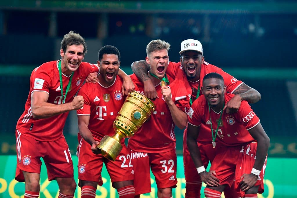 Los bávaros despacharon 4-2 a los de Leverkusen, consiguieron su vigésimo título de Copa y así festejaron su doblete en el futbol alemán.