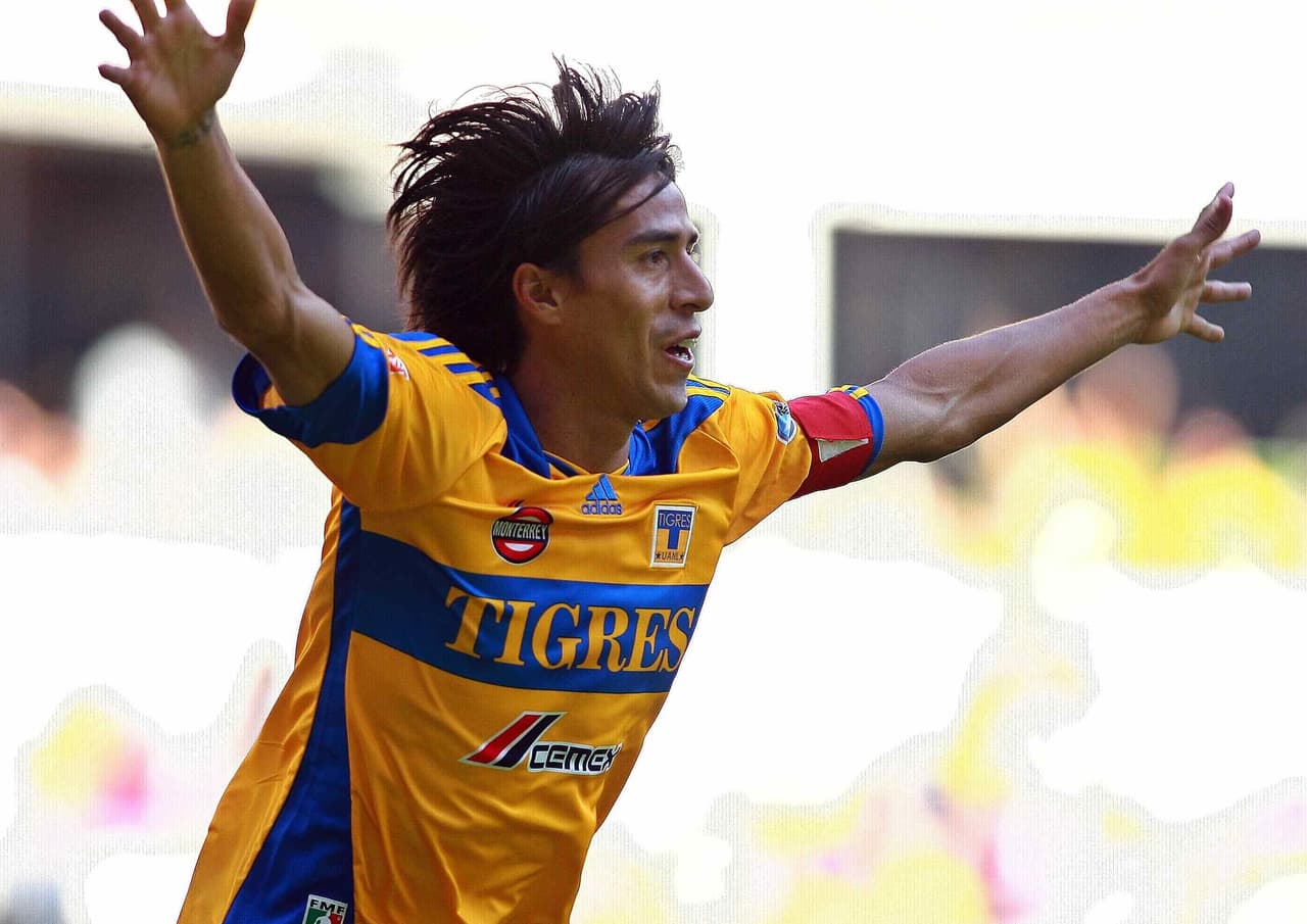 El elemento de Tigres que más goles anotó a Memo Ochoa hasta el momento es Lucas Lobos, que lo vacunó hasta en 5 ocasiones.