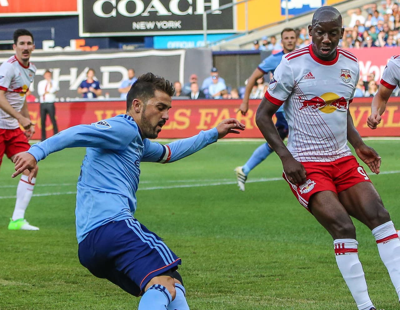 David Villa y Bradley Wright-Phillips, máximas figuras de dos equipos que aspiran a la MLS Cup.
