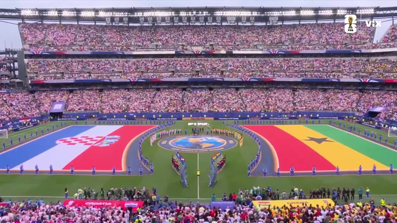 Emotivo protocolo mundialista: suenan los himnos de Ghana y Croacia