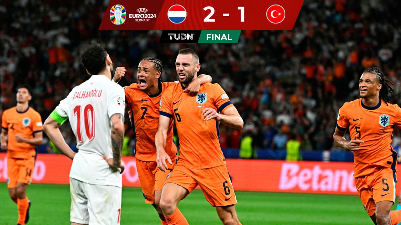 Países Bajos remonta a Turquía y se cita con Inglaterra en Semis