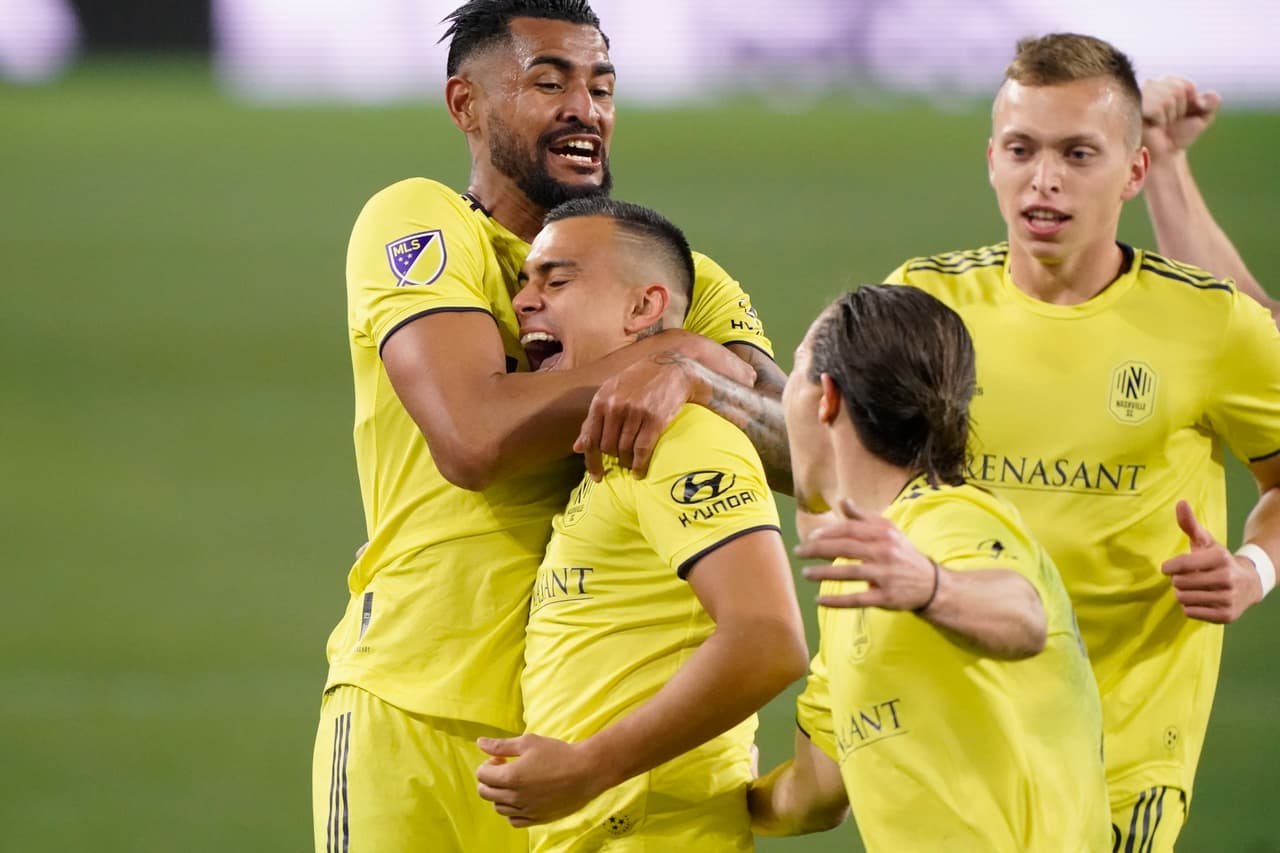 Leal (14’) abrió el marcador y Mukhtar (24’) cobró una pena máxima para crecer la diferencia. McCarty (57’) selló el resultado final que eliminó al cuadro de Diego Alonso.