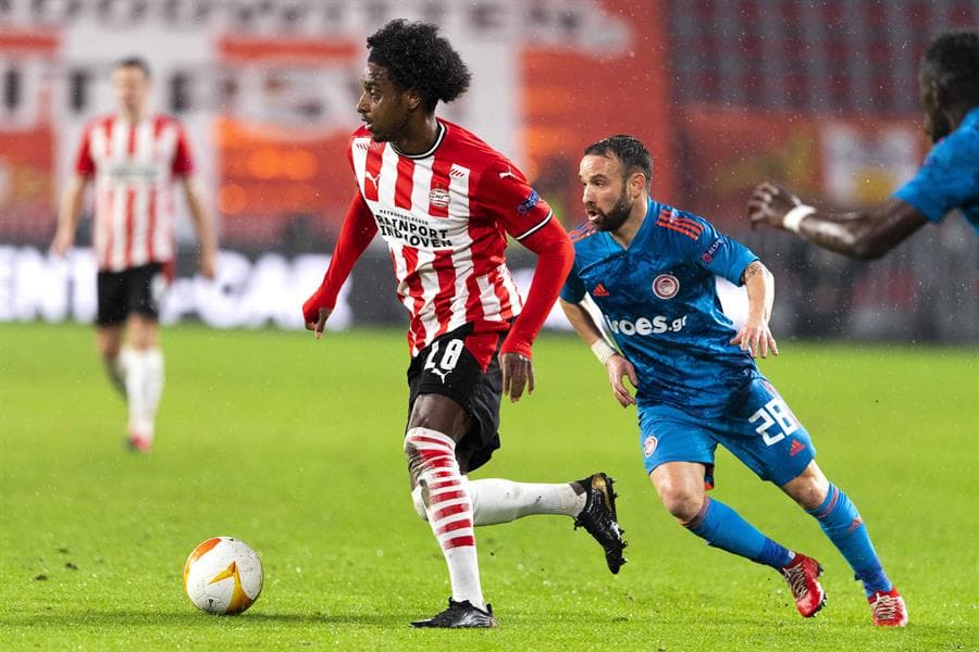 PSV queda fuera de la UEFA Europa League tras caer ante Olympiakos con un marcador global de 5-4. Eran Zahavi, aún con doblete para los de Eindhoven en este partido de vuelta, no fue suficiente, pues el gol de Maghoub al minuto 88 marcó la diferencia y el pase para la escuadra griega.