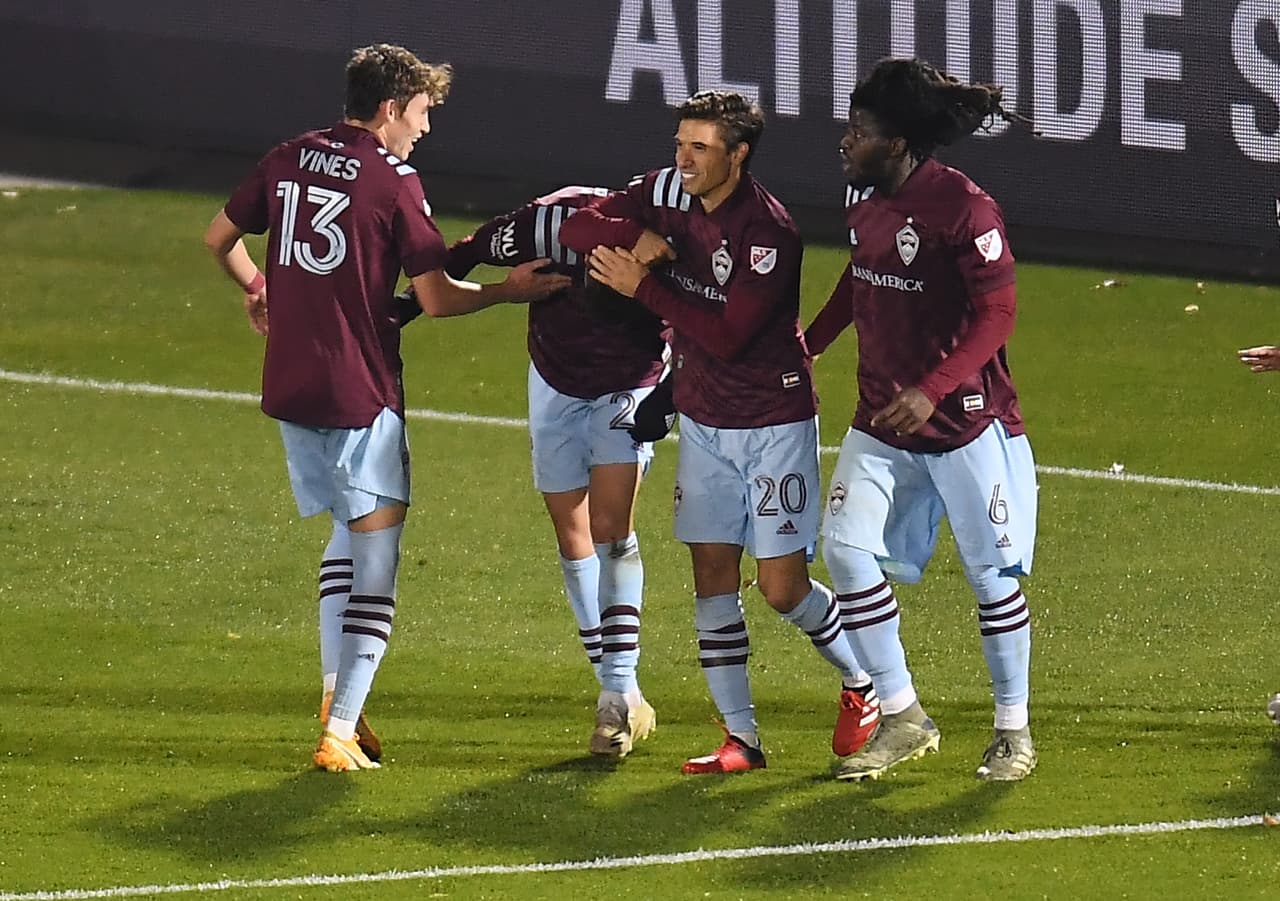 Colorado Rapids, uno de los equipos que busca entrar hoy a Playoffs.